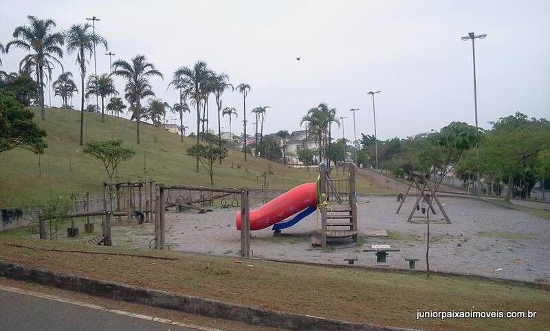 Venda, 4 dormitórios em Parque Espacial - 1