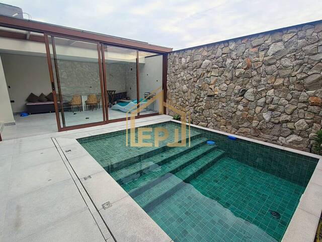 #878 - Casa para Venda em São Bernardo do Campo - SP